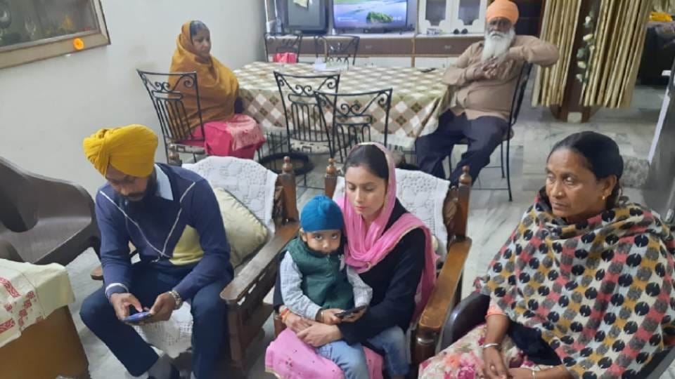Mandeep of Zirakpur reached Poland border on foot