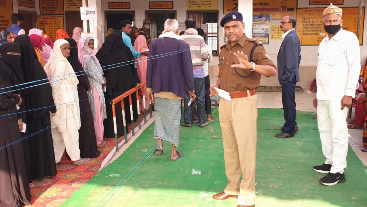 ASP took over command of security in UP Election 2022 on Siddharthnagar