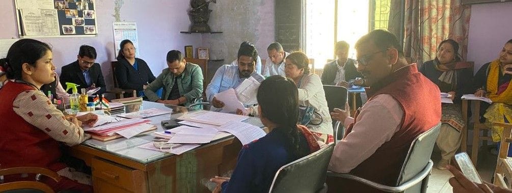 Hathras: Discussion on new dimensions of teaching