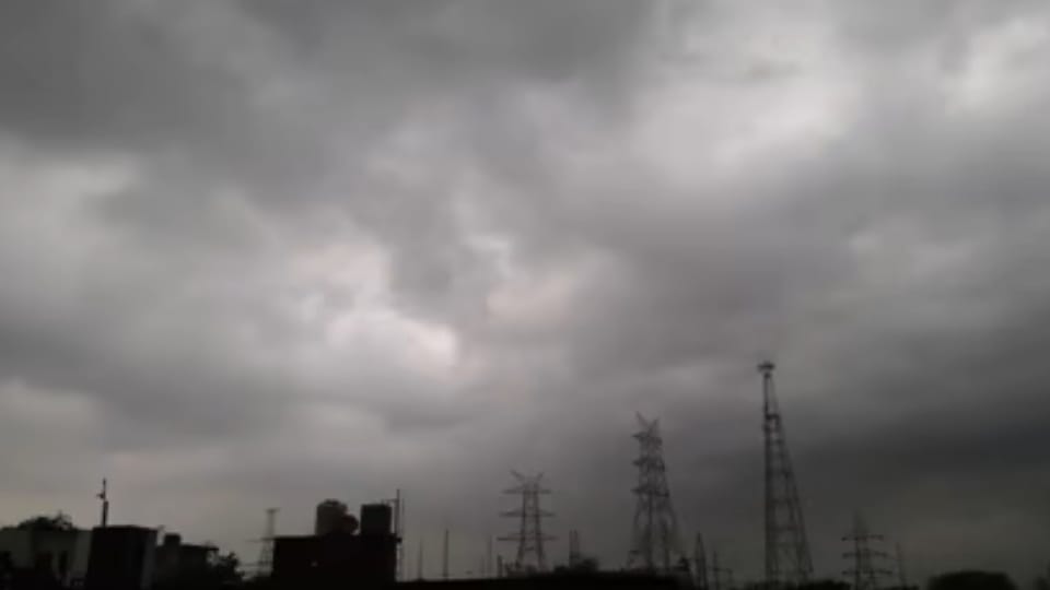 Meteorological Center has decided to make graphics and videos to provide information of Weather 
