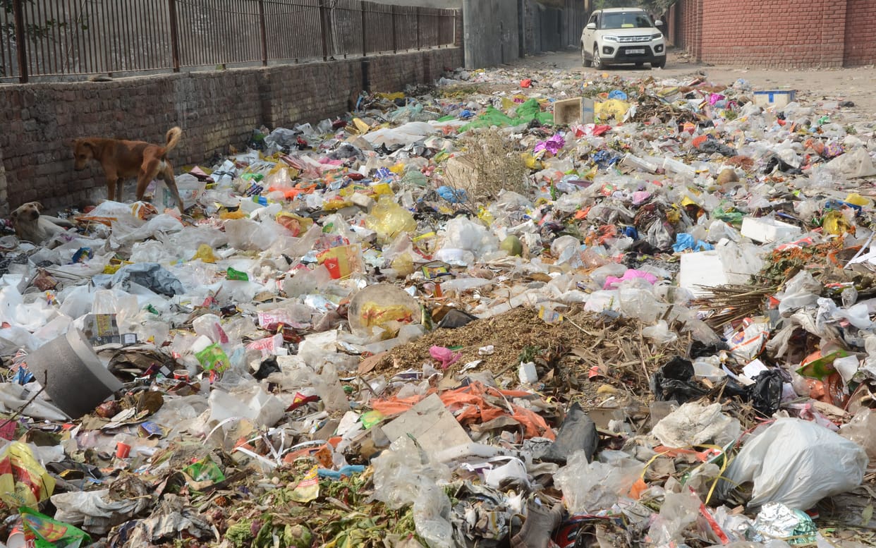 Ban on single use plastic, licenses of shopkeepers selling will be canceled