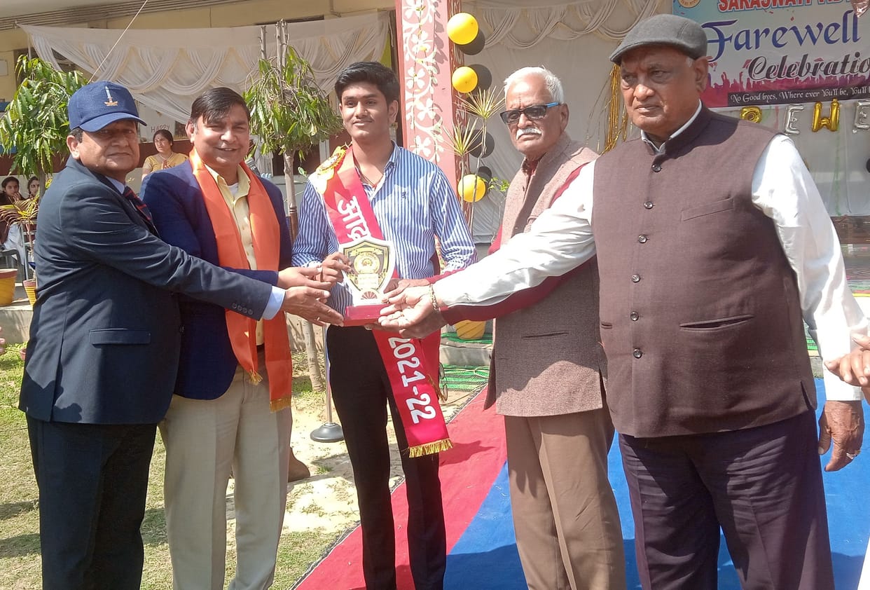 Madhav and Anupriya Vidyalaya declared Ratna