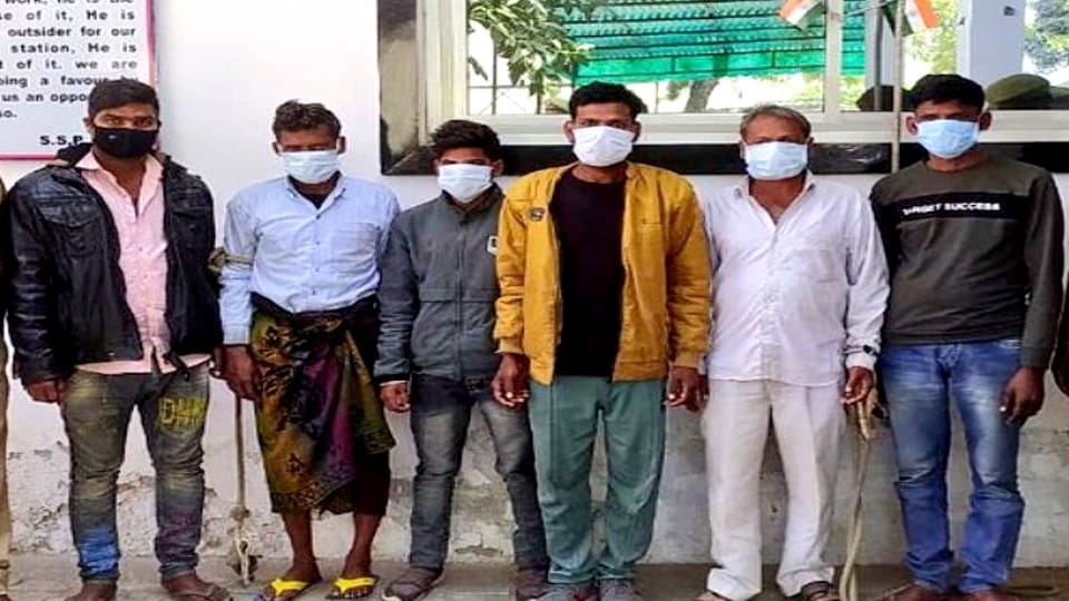police arrested six miscreants before loot in agra