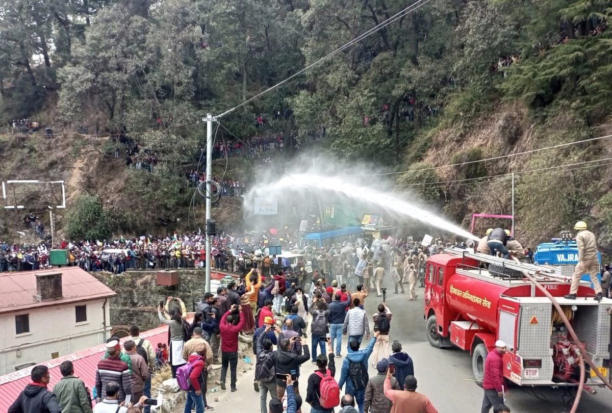 Himachal govt employees protest for old pension scheme in shimla