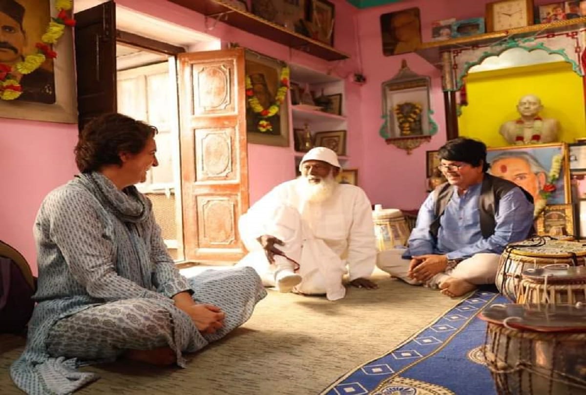 UP Assembly election 2022 Priyanka Gandhi roamed in streets of Banaras varanasi made her own tea at  house of  Kishan Maharaj
