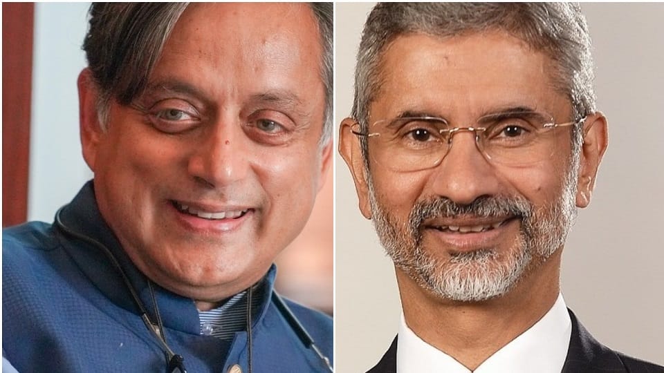 Rahul Gandhi, Shashi Tharoor on ukraine crisis, says  My thanks to Dr S Jaishankar and his colleagues for a comprehensive briefing and candid responses to our questions