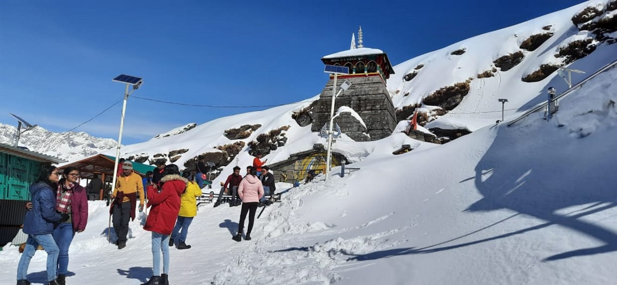 Uttarakhand: Chardham yatra, Tourists arriving in third Kedar even in winter, breaking beliefs, villagers expressed their anger