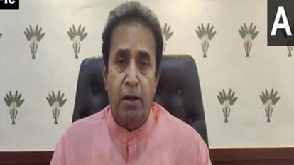Maharashtra: पूर्व गृह मंत्री का बड़ा दावा- जेल में ऑफर किया था जो... मान लेता तो पहले ही गिर जाती MVA सरकार महाराष्ट्र के पूर्व गृह मंत्री अनिल देशमुख।