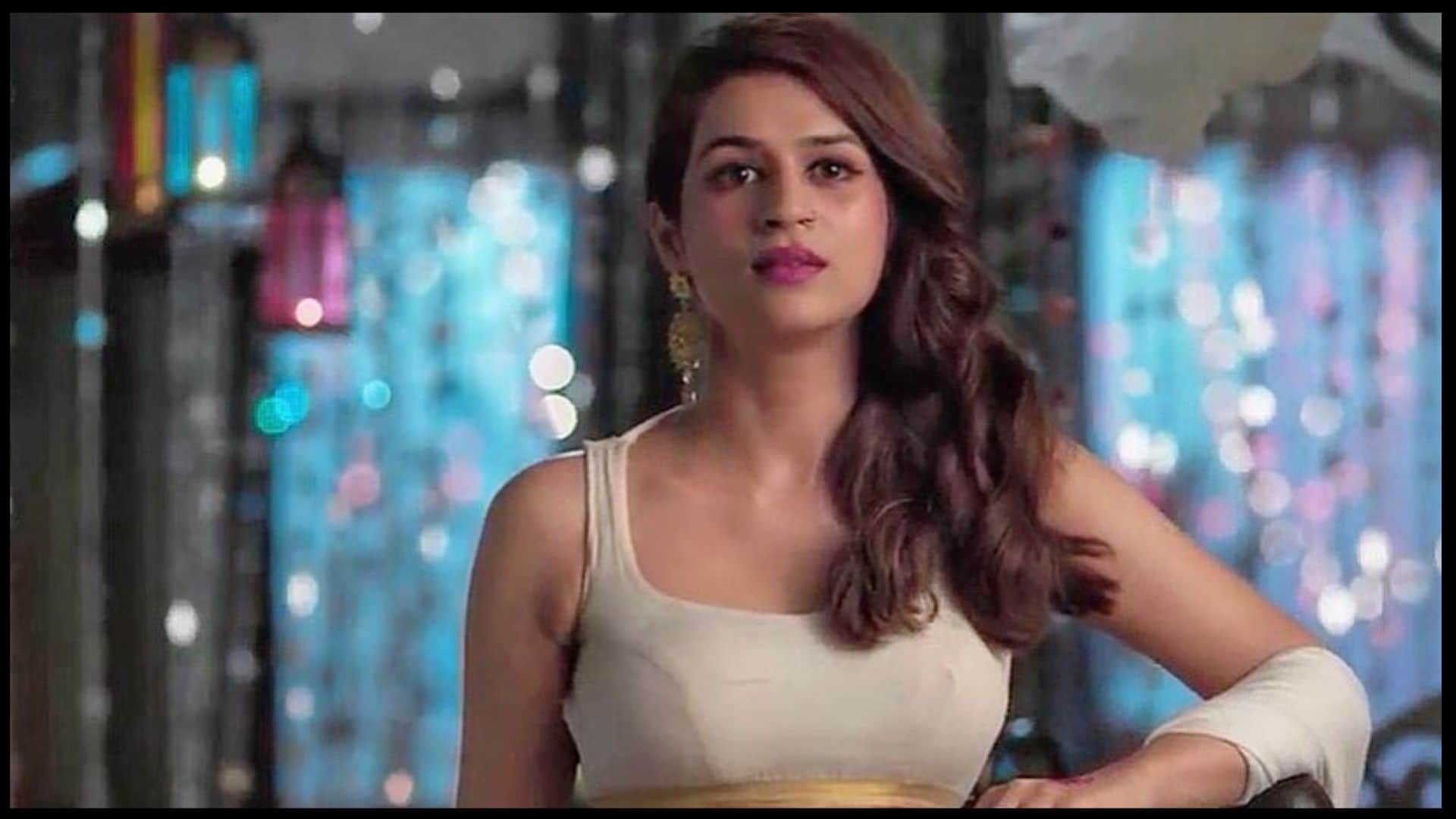 Bollywood Actress Shraddha Das Birthday Special: here are unknown facts about shraddha das