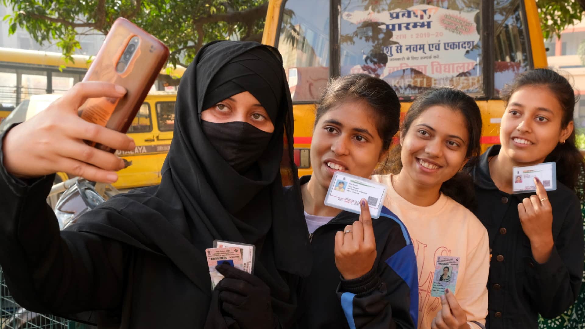 Gorakhpur all seat update in UP Election 2022