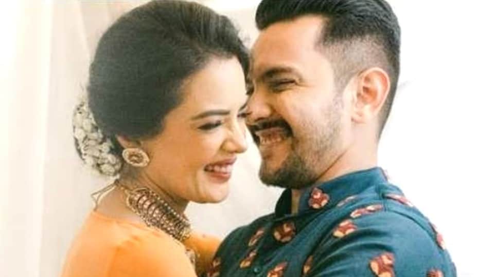 Singer Aditya Narayan and Shweta Agarwal blessed with baby girl