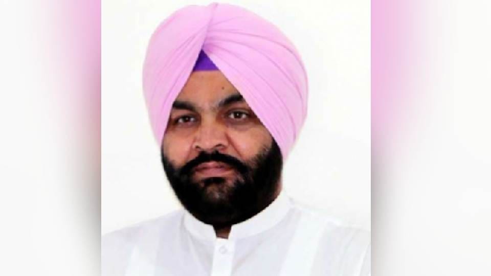 Amritsar MP Gurjit Singh Aujla leaves for Poland