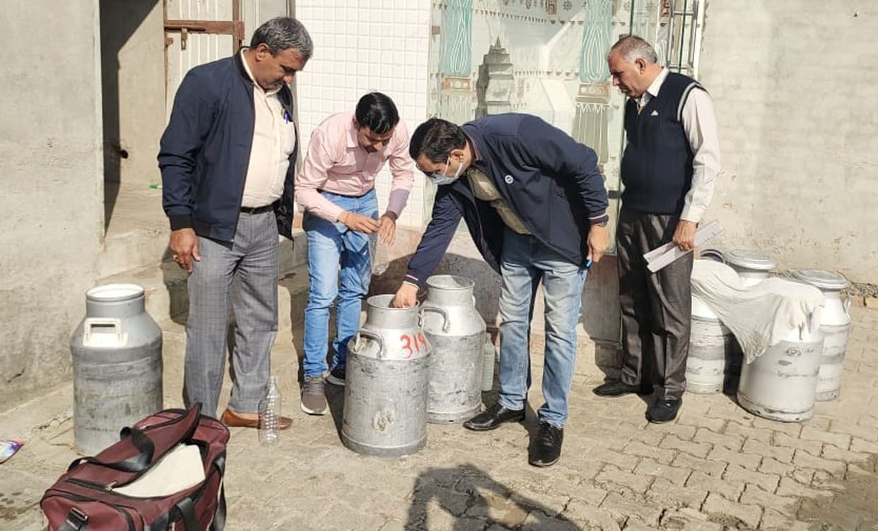 Chief Minister's flying squad filled five samples of milk from dairy