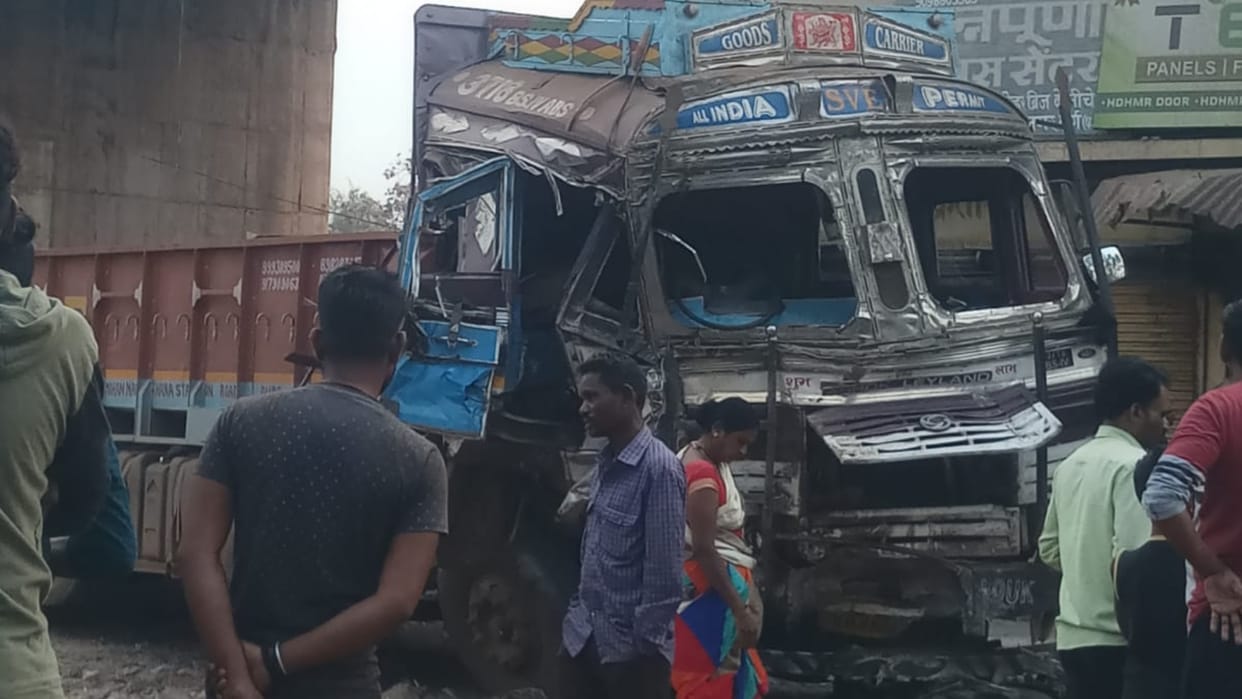 Chhattisgarh: Truck fell down from flyover in Durg four deaths investigation underway