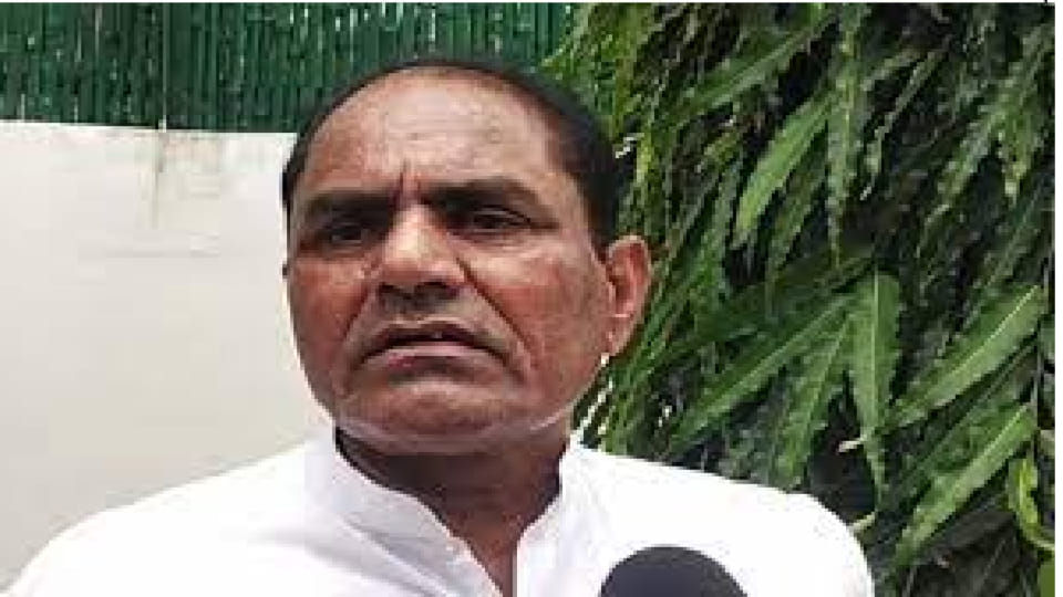 Congress MLA Rajendra Singh Bidhuri abused SHO in Chittorgarh Rajasthan