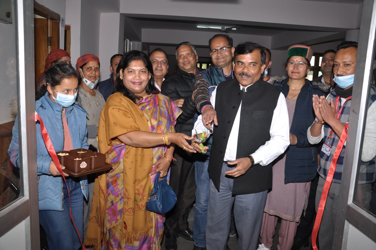 351 people health checkup in rampur