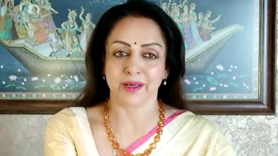 Hema Malini raises concern Mumbai traffic and potholes on road says i am afraid to go out of the house