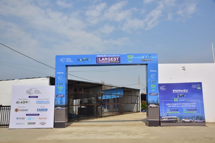 Electric Vehicle Charging Station In Delhi Ncr India's Largest Electric