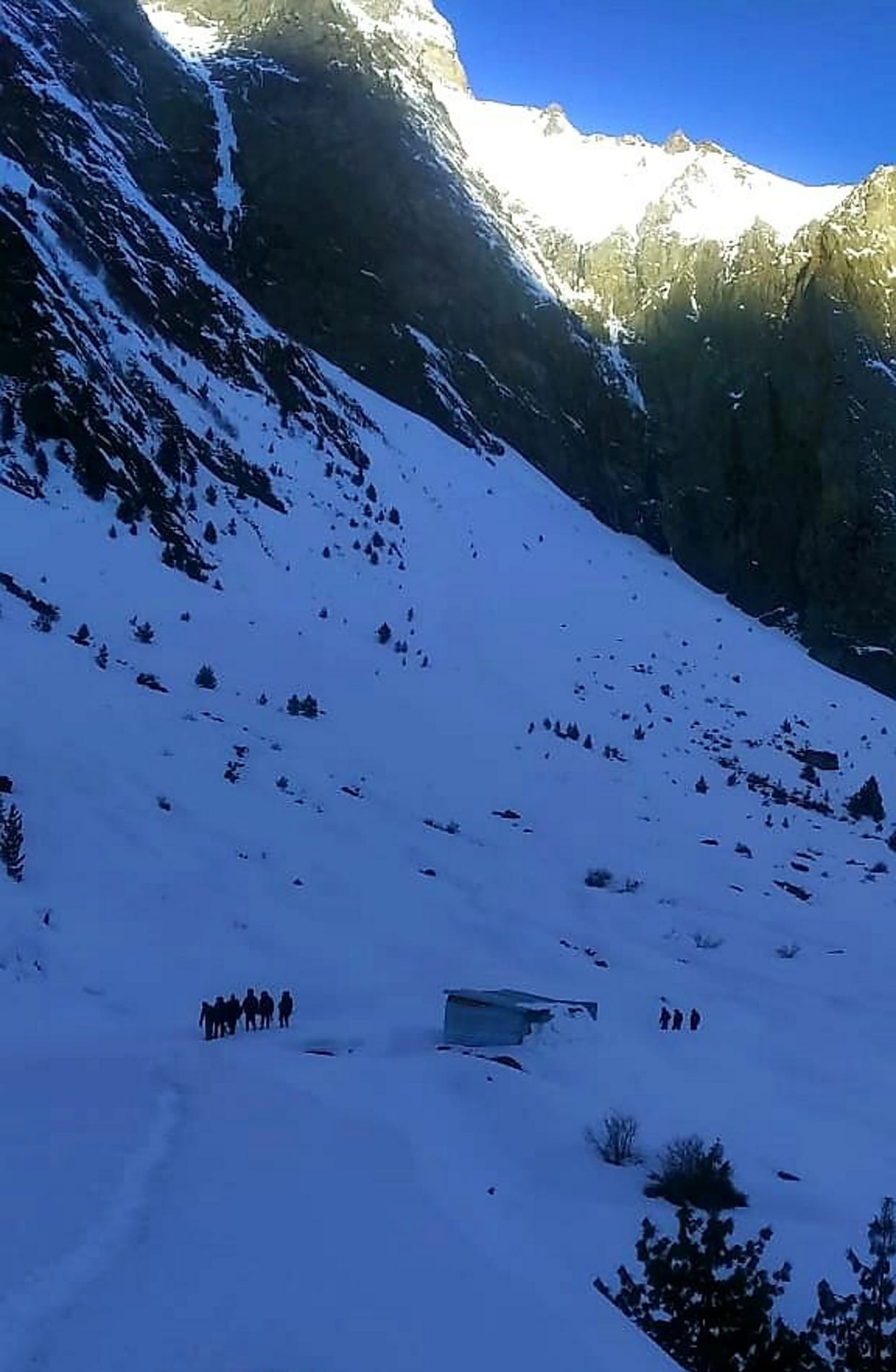 Uttarakhand: soldiers are reaching the posts by walking in 20 km snow, Uttarakhand ITBP Jawan