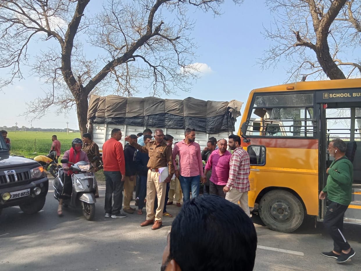 School bus collides with canter, driver's broken leg, two students injured