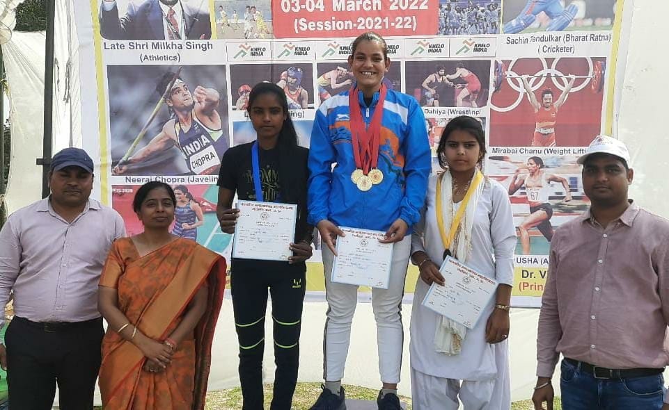 Sachin and waiting champion in sports competition