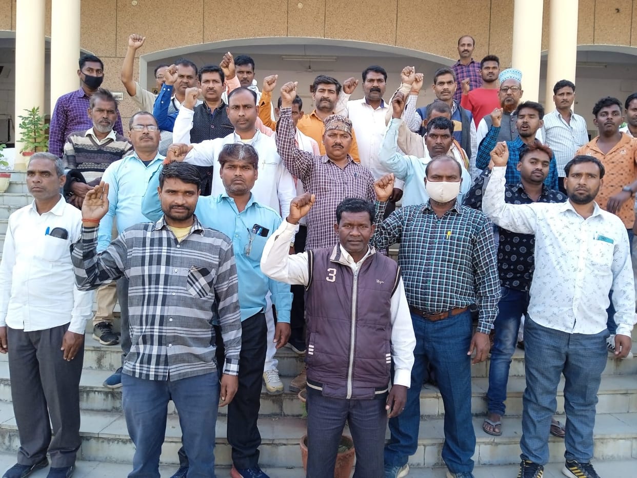 Demonstration for non-polling of teachers on duty