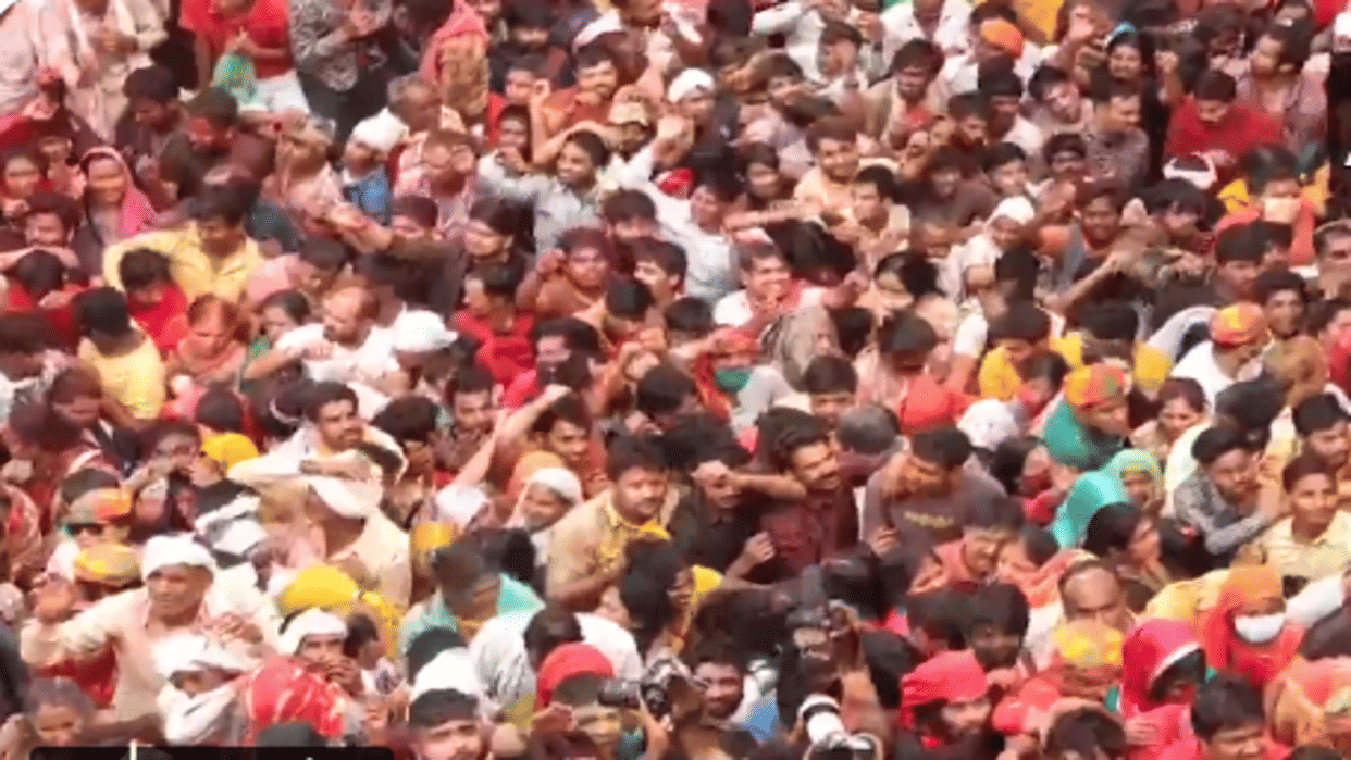 laddu holi 2022 when will be celebrated laddu holi in mathura barsana know date and date