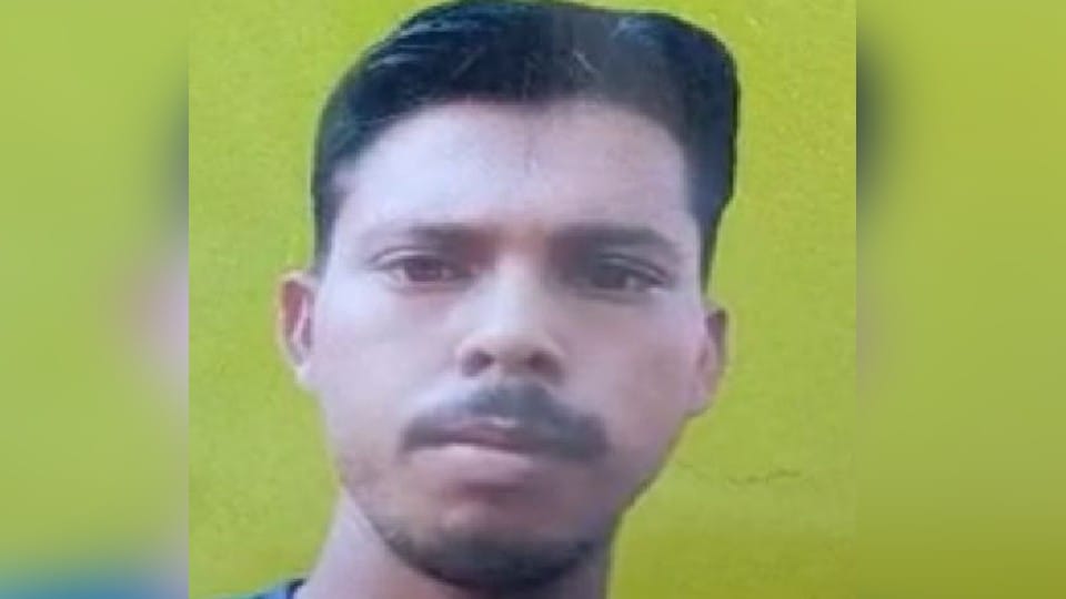 young man dead body found buried in etah