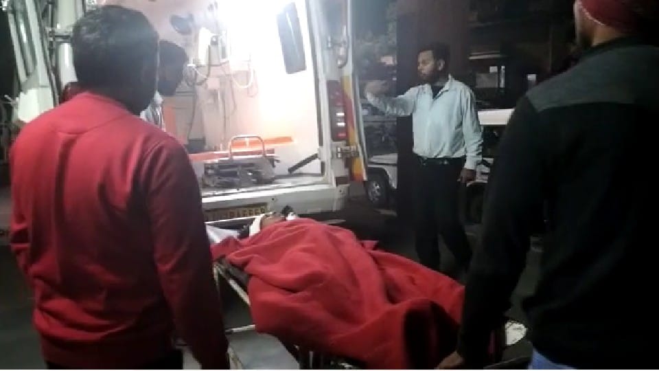 Alwar news one sided love affair Brother in law strangled the student and threw her in well