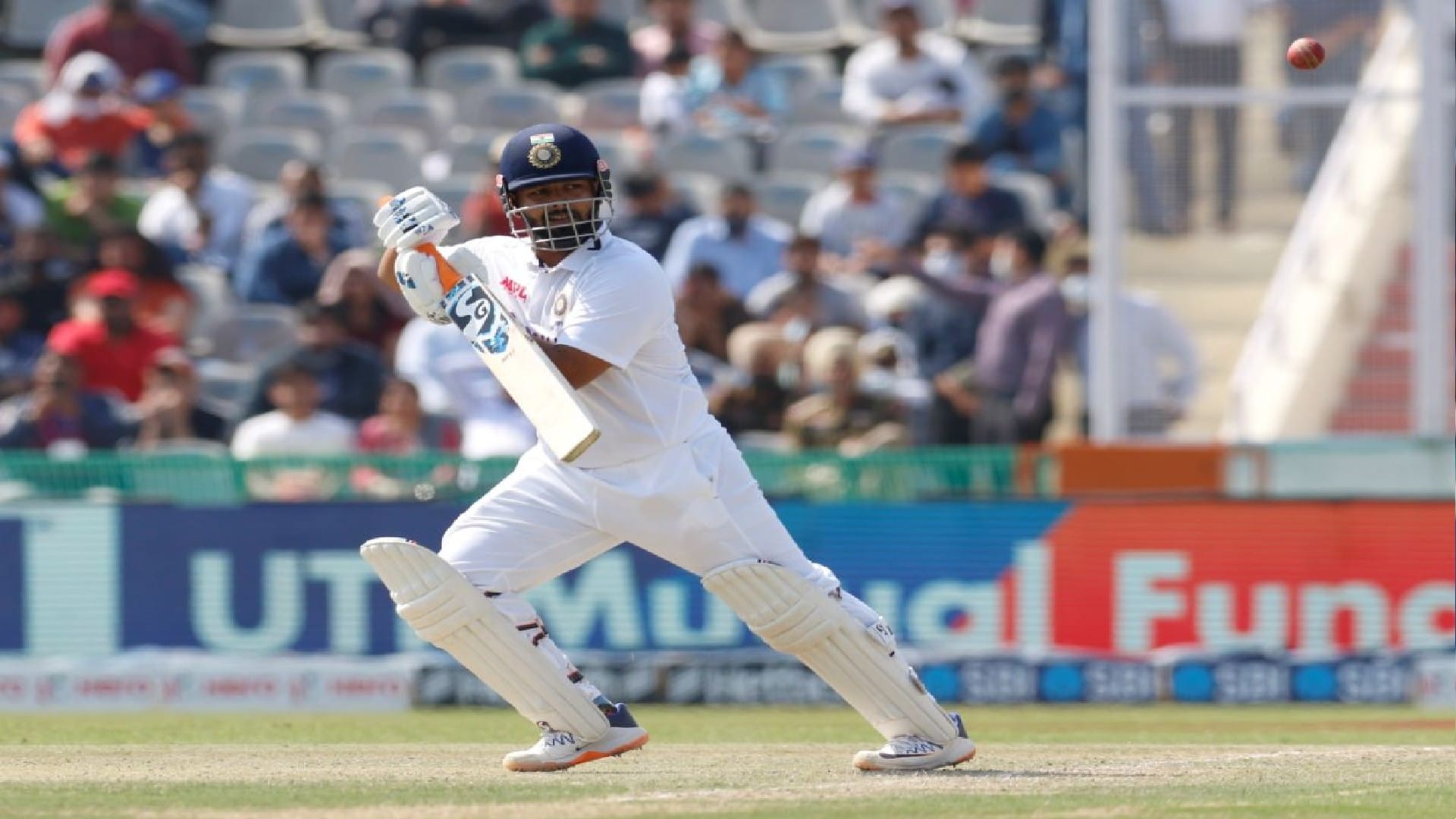 IND vs SL Rishabh Pant explosive batting against Sri Lankan bowlers hits 22 runs in a single over after scoring a half-century