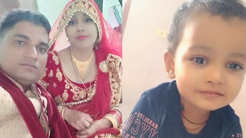 policeman's wife and son died as cantor collides with truck parked on Agra Gwalior Highway
