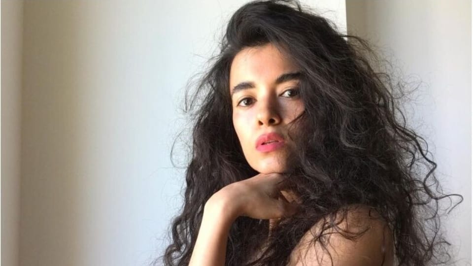 Saba Azad react to Comment like mad and user telling her to get therapy hrithik roshan GF reply is epic