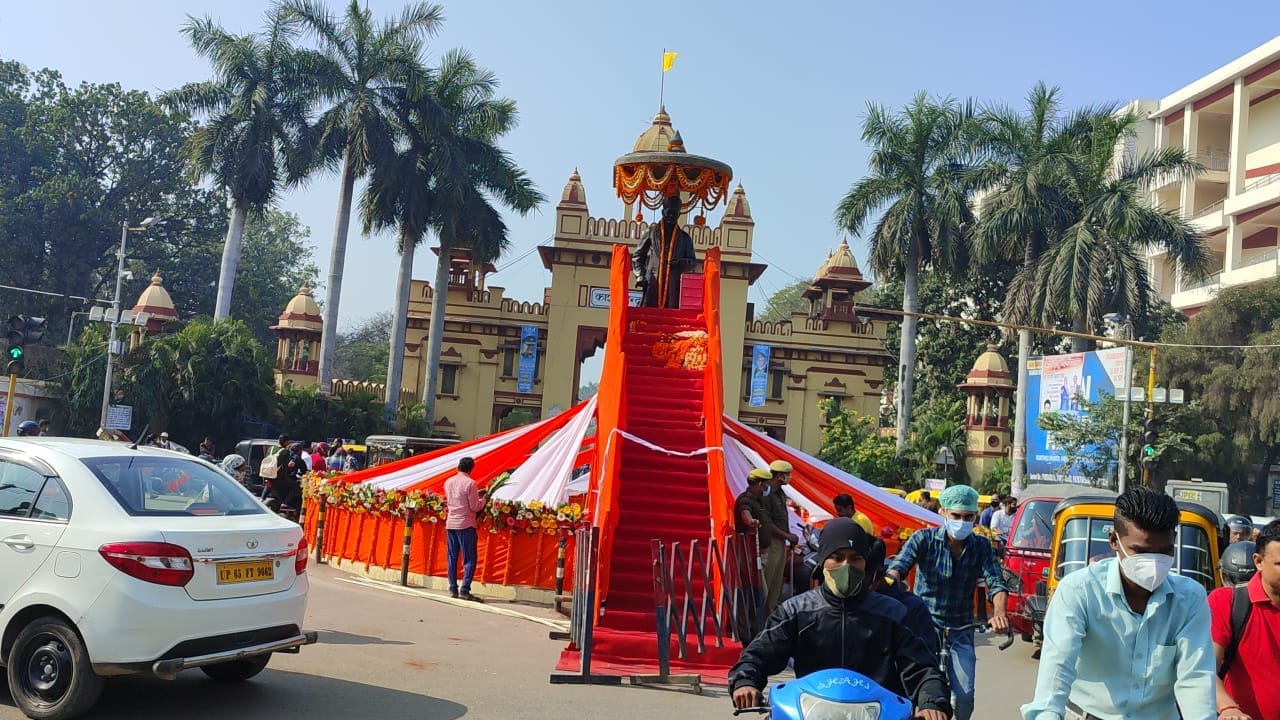 UP Assembly Election 2022 PM Narendra modi Road show in varanasi Banaras is ready for grand welcome  see in pictures