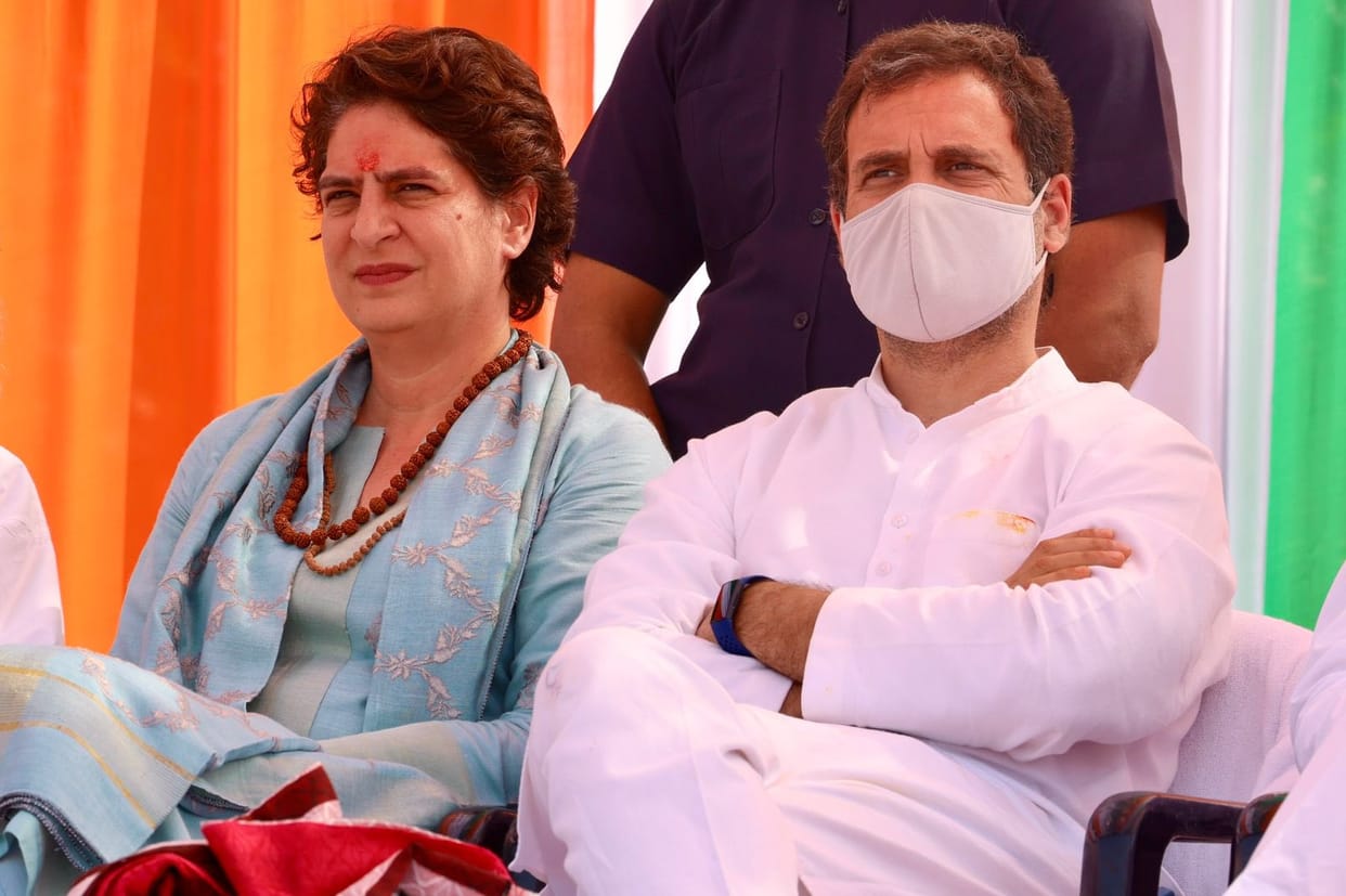 Rahul Gandhi Priyanka Gandhi Slams Modi Govt said Facts will not change by misleading people India situation like Sri Lanka Latest Update