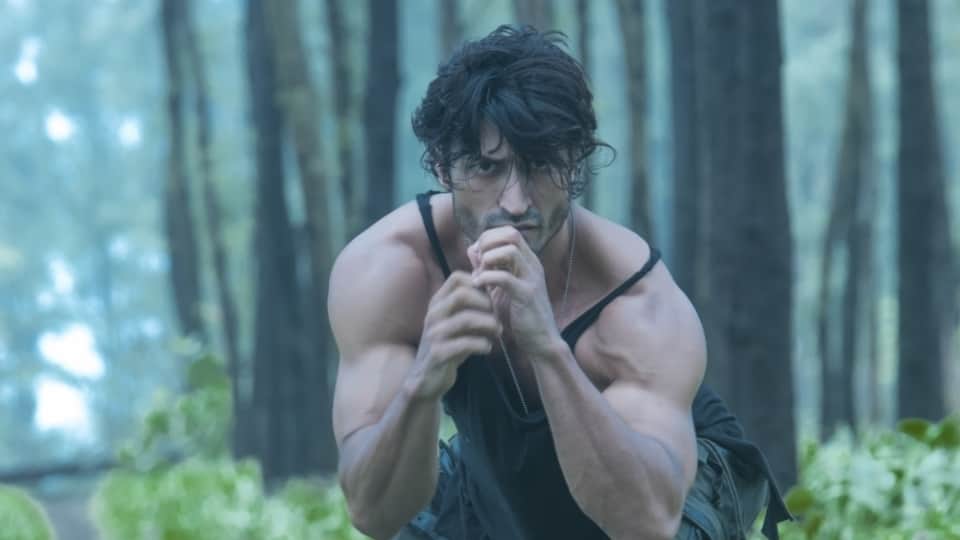 Khuda Haafiz Chapter 2 Agnipariksha Actor Vidyut Jammwal reaction on being compared with Hrithik Roshan and Tiger Shroff