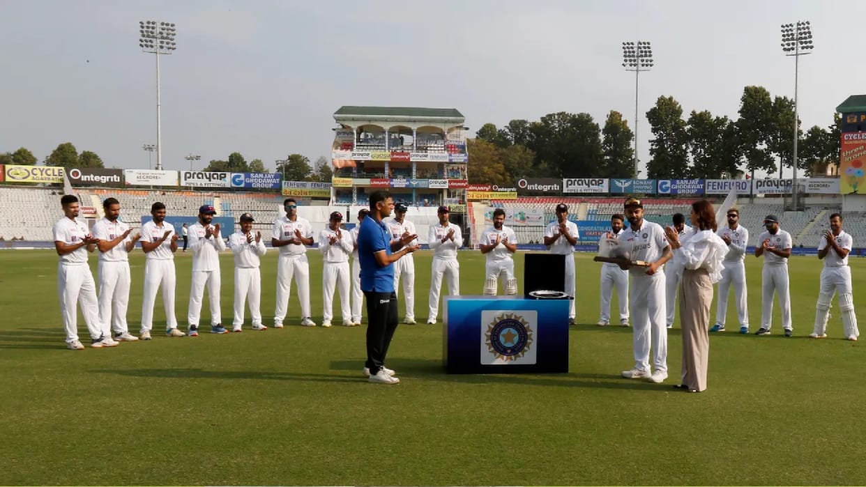 BCCI honoured Virat Kohli on 100th test Wife Anushka was also in Mohali Stadium