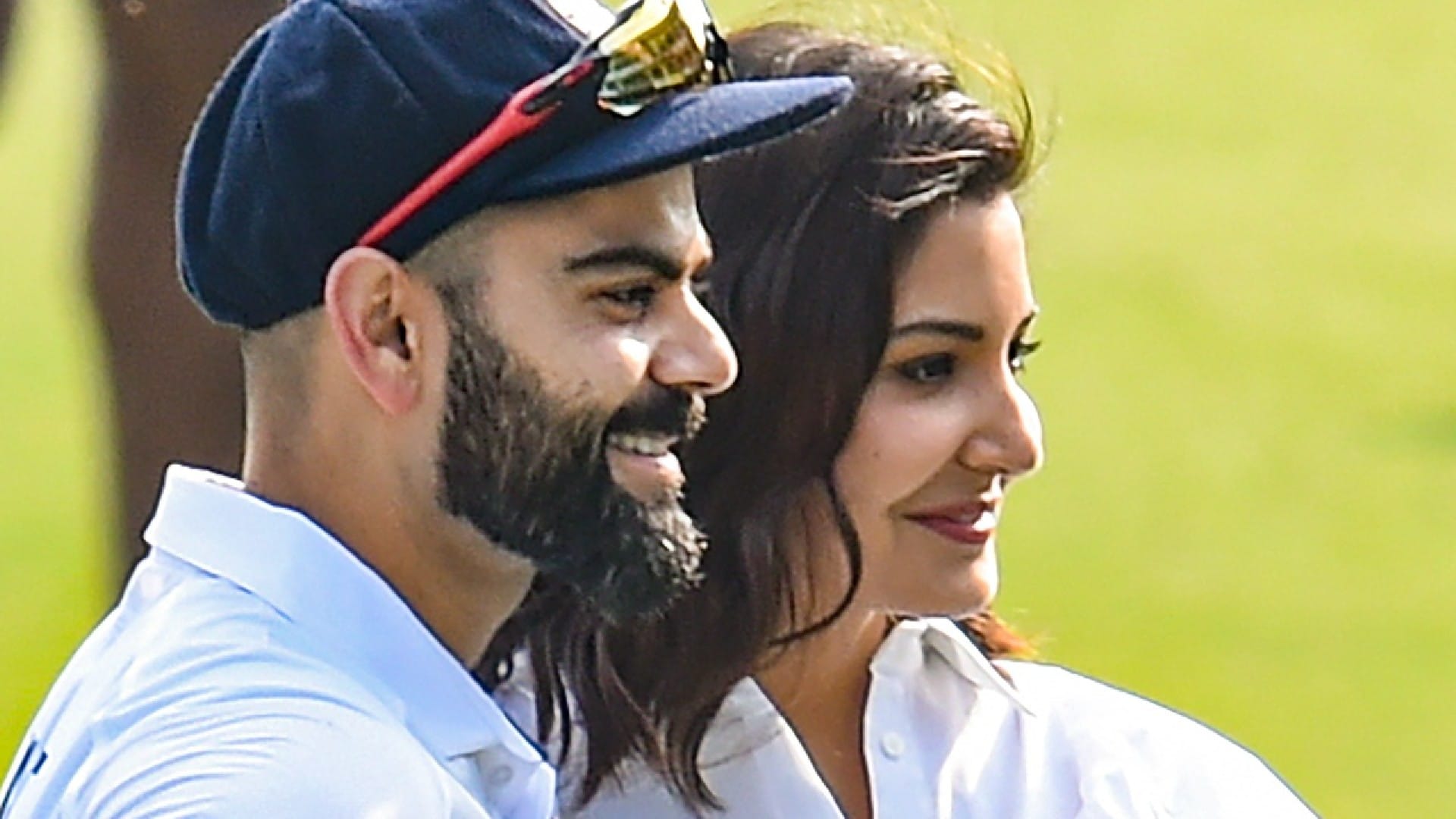 Virat Kohli Special test in photos kohli hugged Anushka after getting 100th test crowd cheered