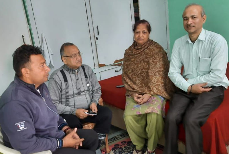 BJP leaders met families of children trapped in Ukraine