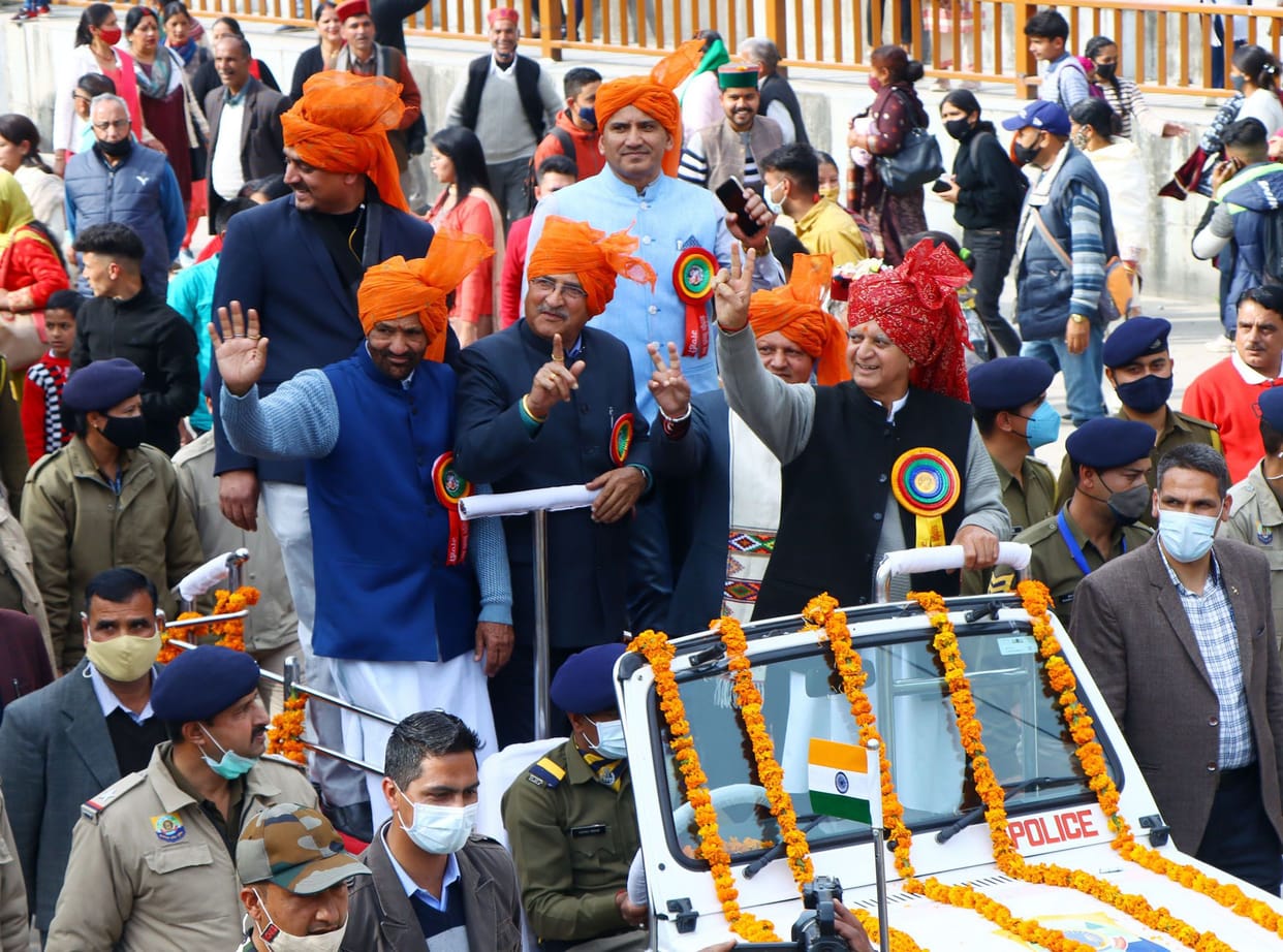 Crowds gathered to see the supernatural sight of Dev Milan
