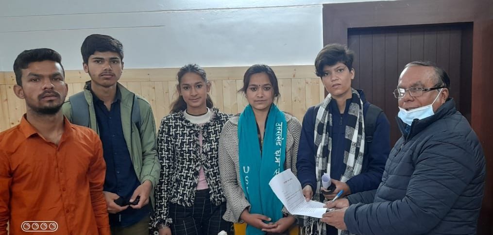 Demand For Books in SSJ University