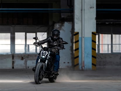Benelli 502C Price Hike Benelli 502C Price in India Benelli 502C Features Specifications Cruiser Bikes in India