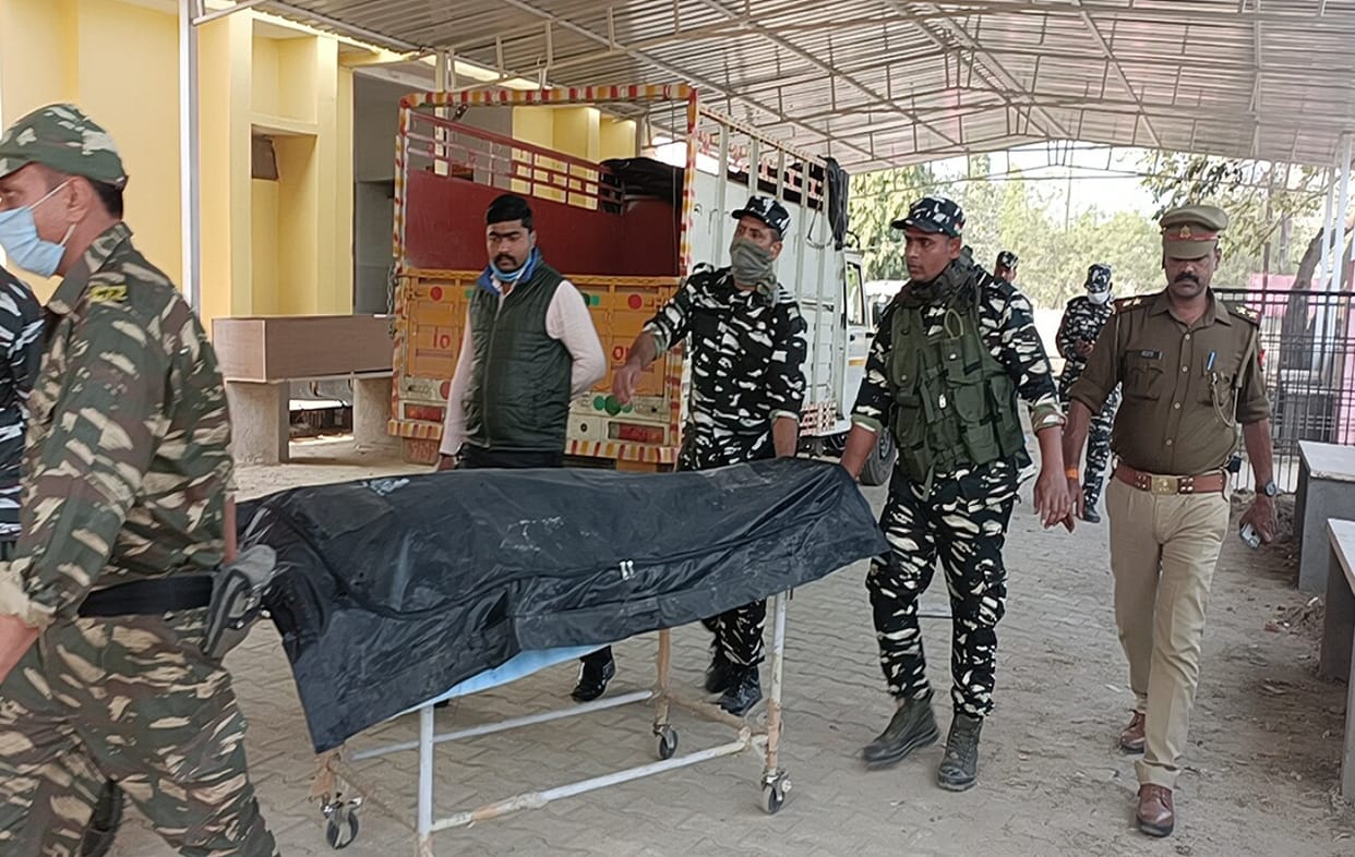 CRPF jawan commited suicide by shot himself in chandauli who came on election duty many questions are  raised