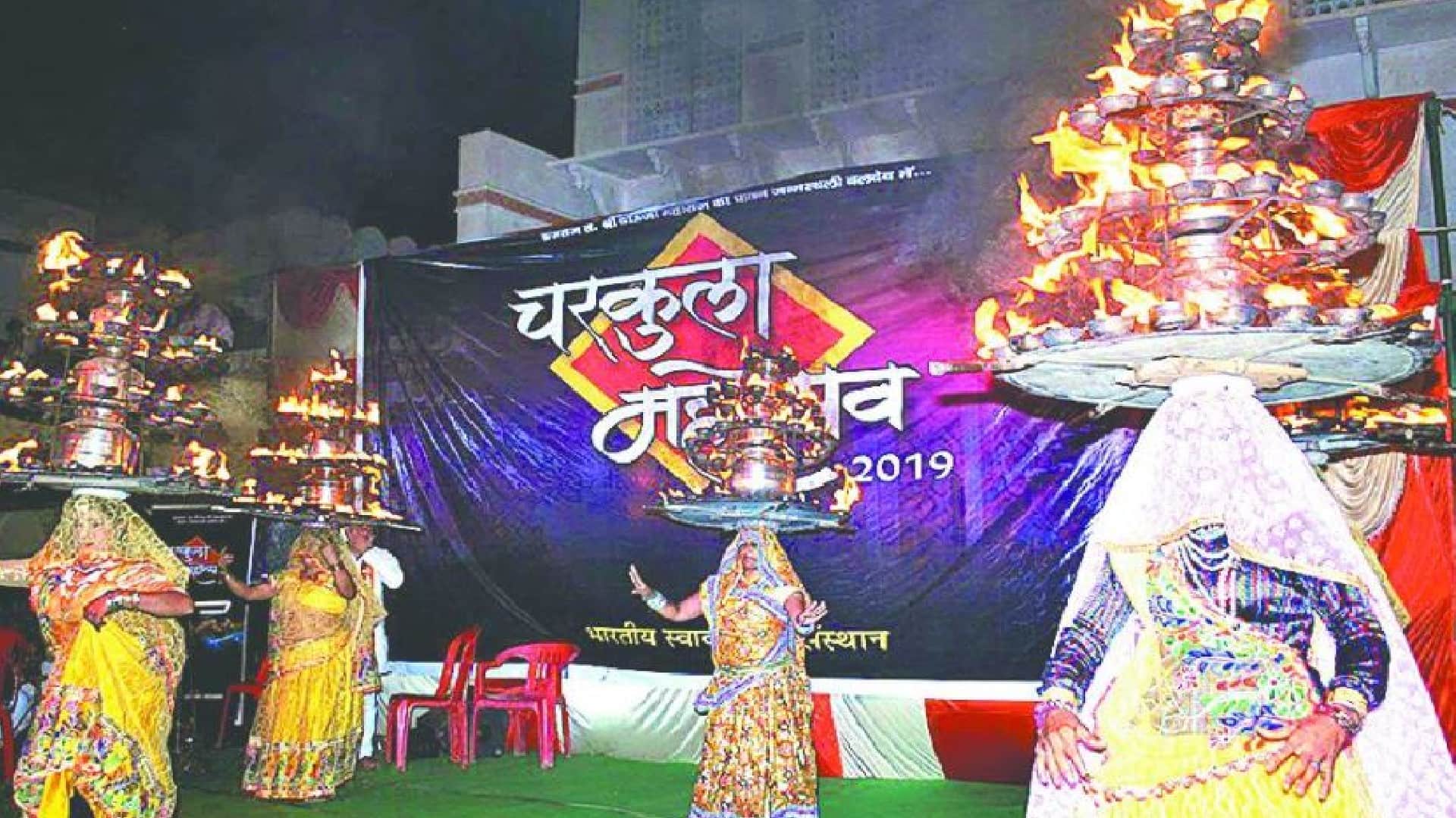 Holi 2022 Women perform Charkula dance on Holi in Mathura
