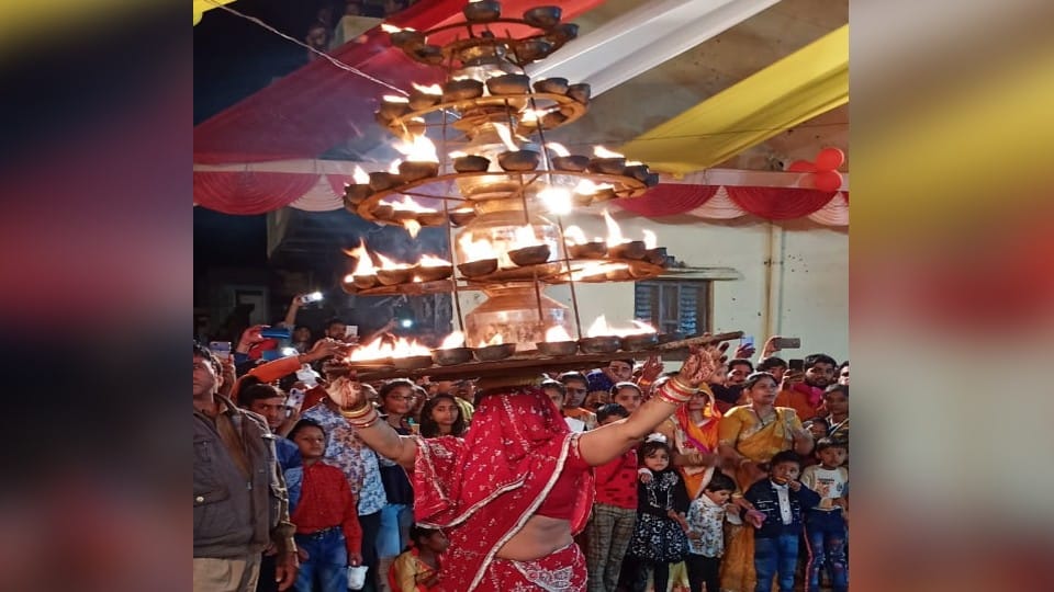 Holi 2022 Women perform Charkula dance on Holi in Mathura