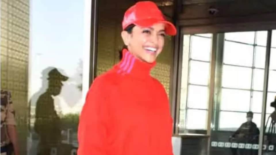 Deepika Padukone spotted at the airport wearing a red outfit trollers said zomato wali ladki