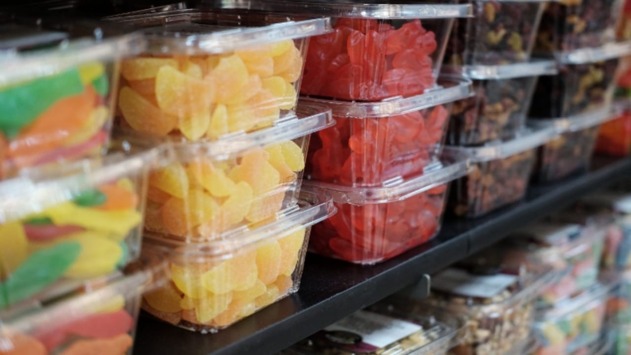 FSSAI are planing to give health rating on packed food items in India know all details here