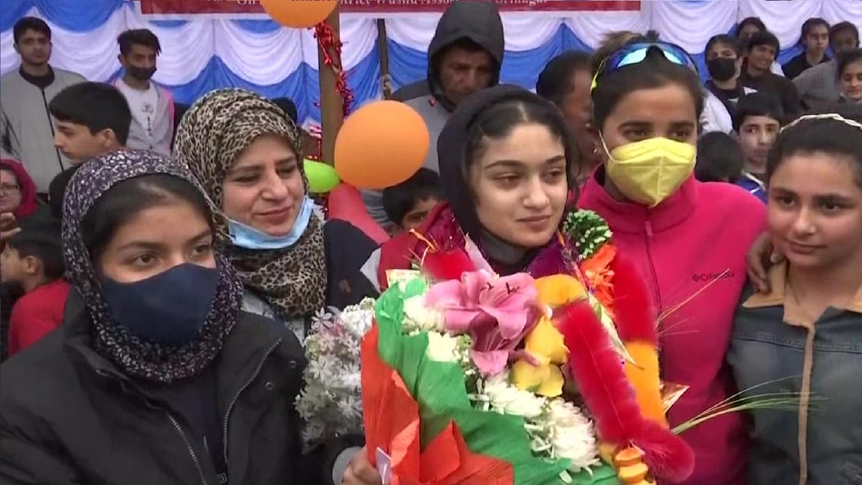 Sadia Tariq of Jammu and Kashmir returns home won Gold medal at Moscow Wushu Stars Championship