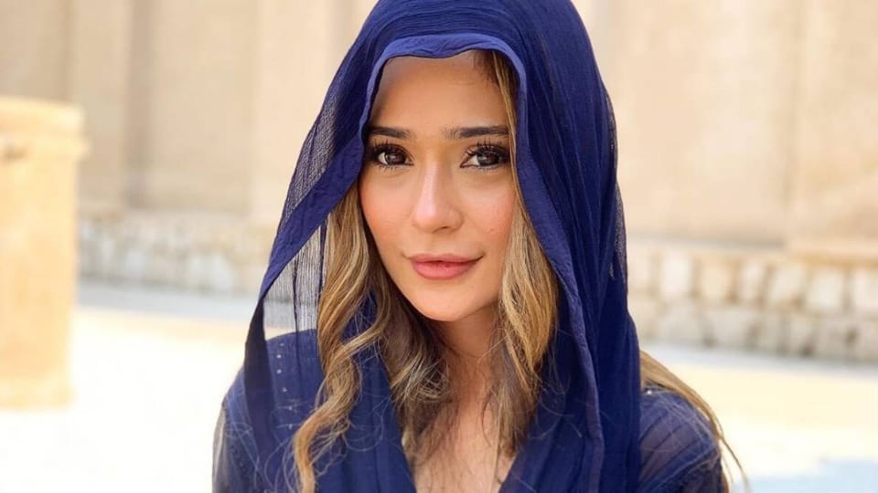 Lock Upp Sara khan reply trollers who say actress invites controversy