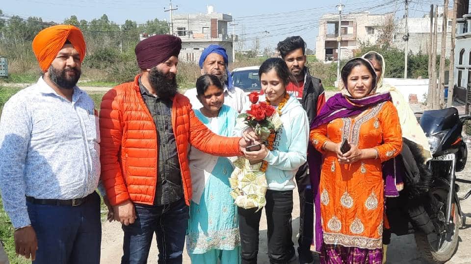 Five students of Kapurthala stranded in Ukraine reached home safely