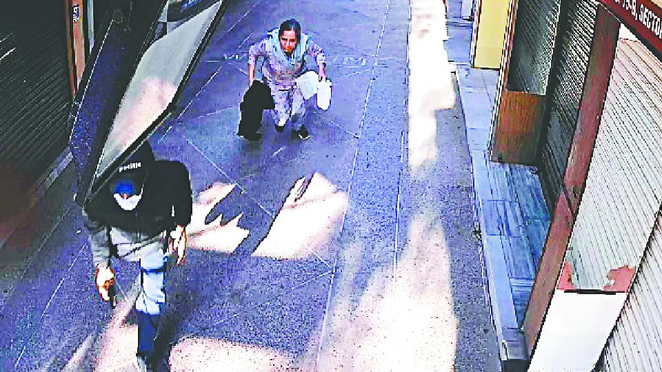 Accused of Snatching arrested in chandigarh